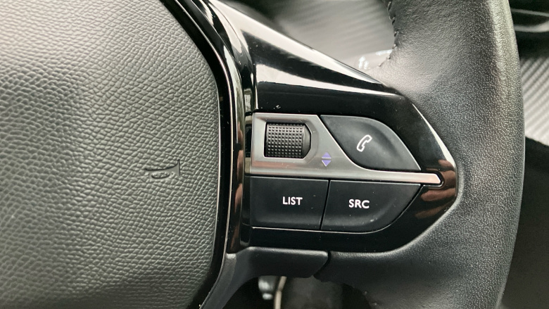 Peugeot 208 1.2 PureTech 100 Allure Premium 5dr Petrol Hatchback